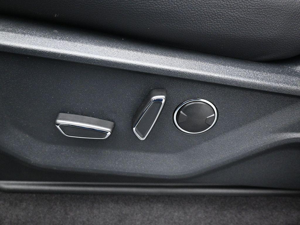 new 2025 Ford F-150 car, priced at $76,190