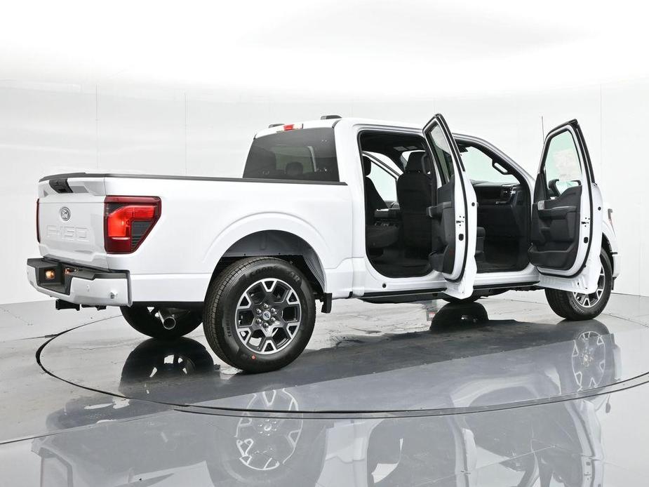 new 2024 Ford F-150 car, priced at $49,595