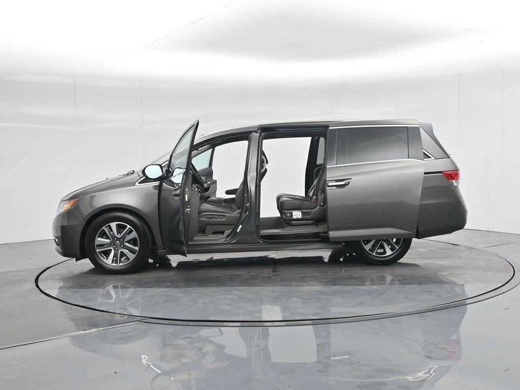 used 2016 Honda Odyssey car, priced at $19,400