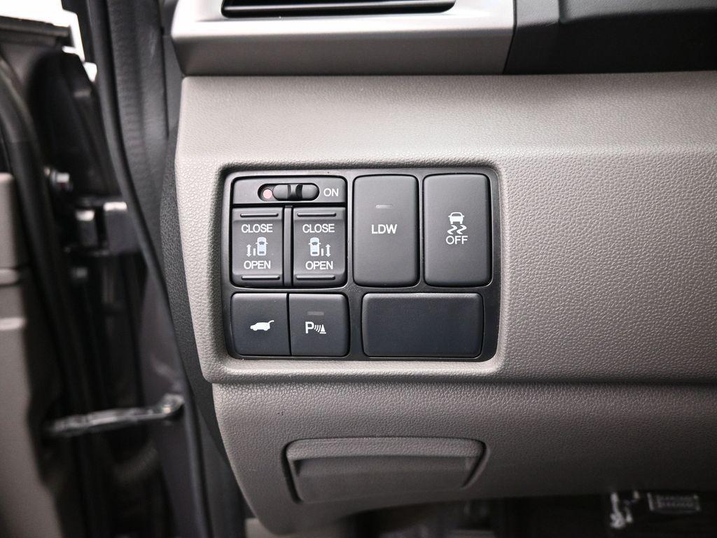 used 2016 Honda Odyssey car, priced at $19,400