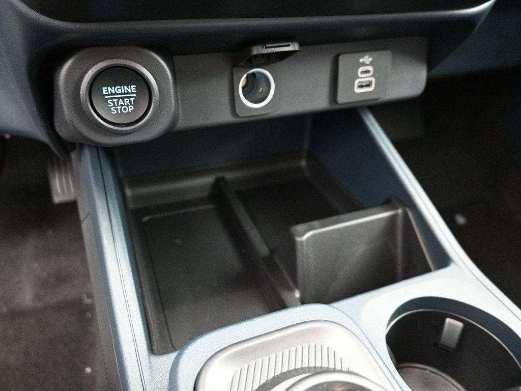 new 2025 Ford Maverick car, priced at $37,125