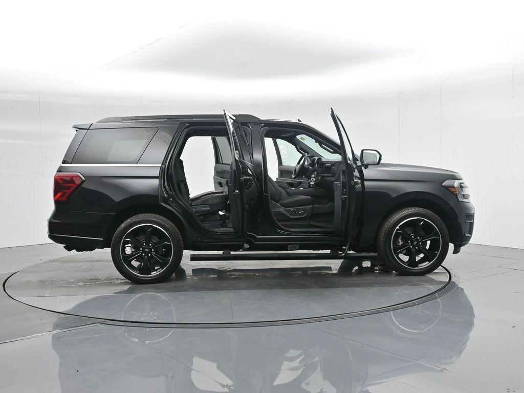 new 2024 Ford Expedition car, priced at $72,931