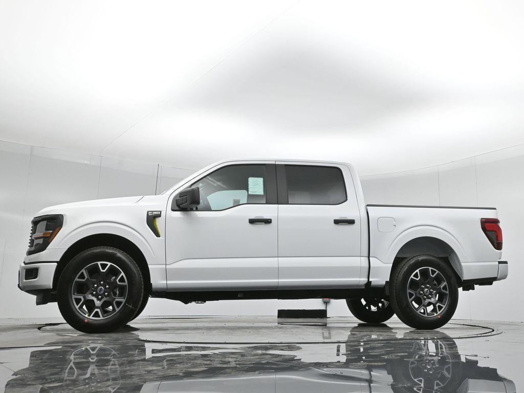 new 2024 Ford F-150 car, priced at $48,330