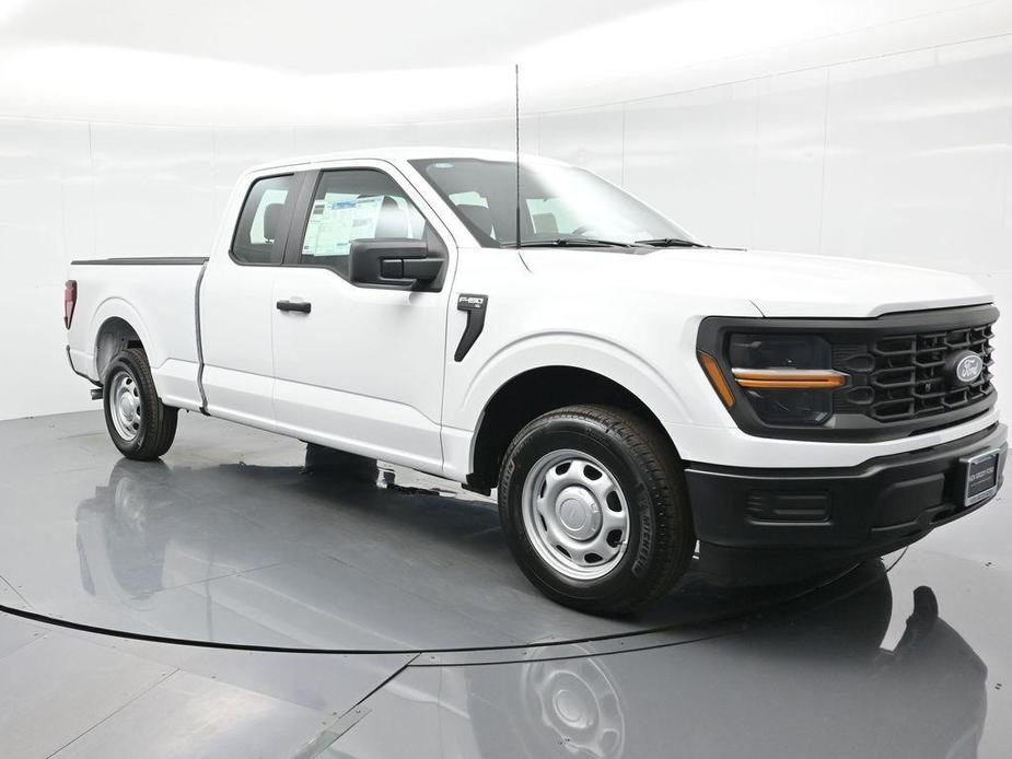 new 2024 Ford F-150 car, priced at $43,280