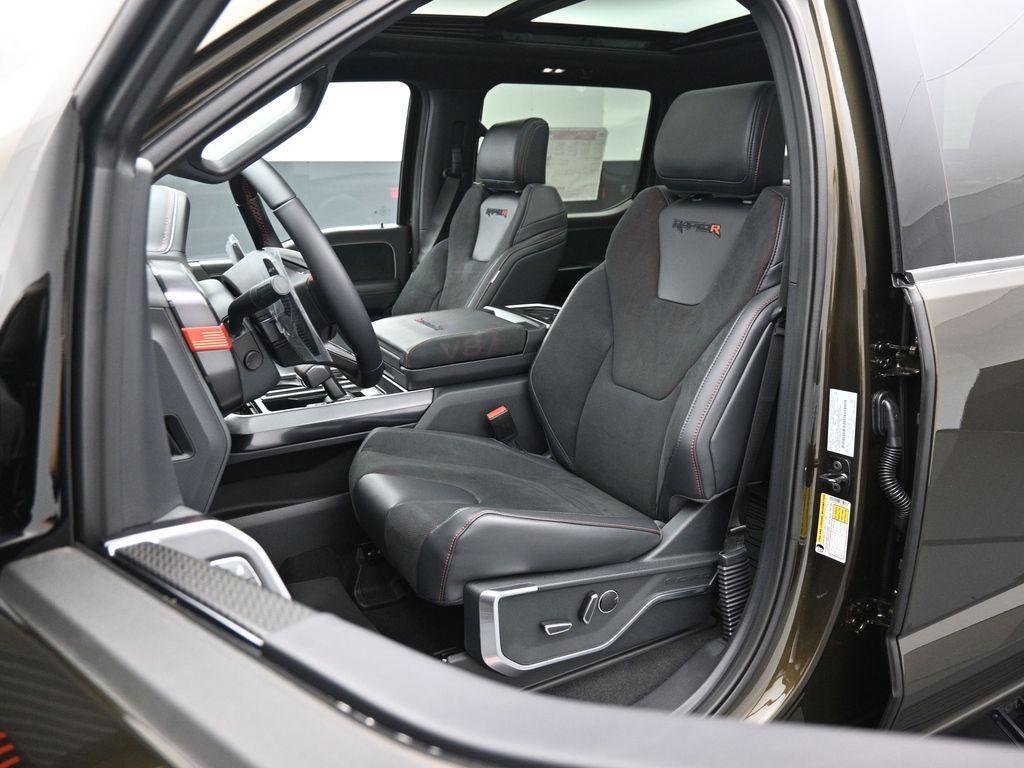 new 2025 Ford F-150 car