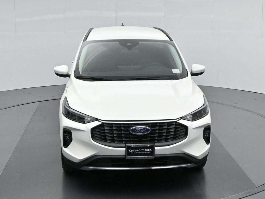 new 2024 Ford Escape car, priced at $43,125