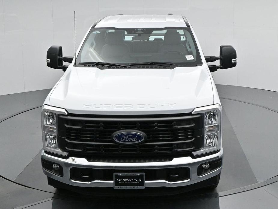 new 2024 Ford F-250 car, priced at $49,400