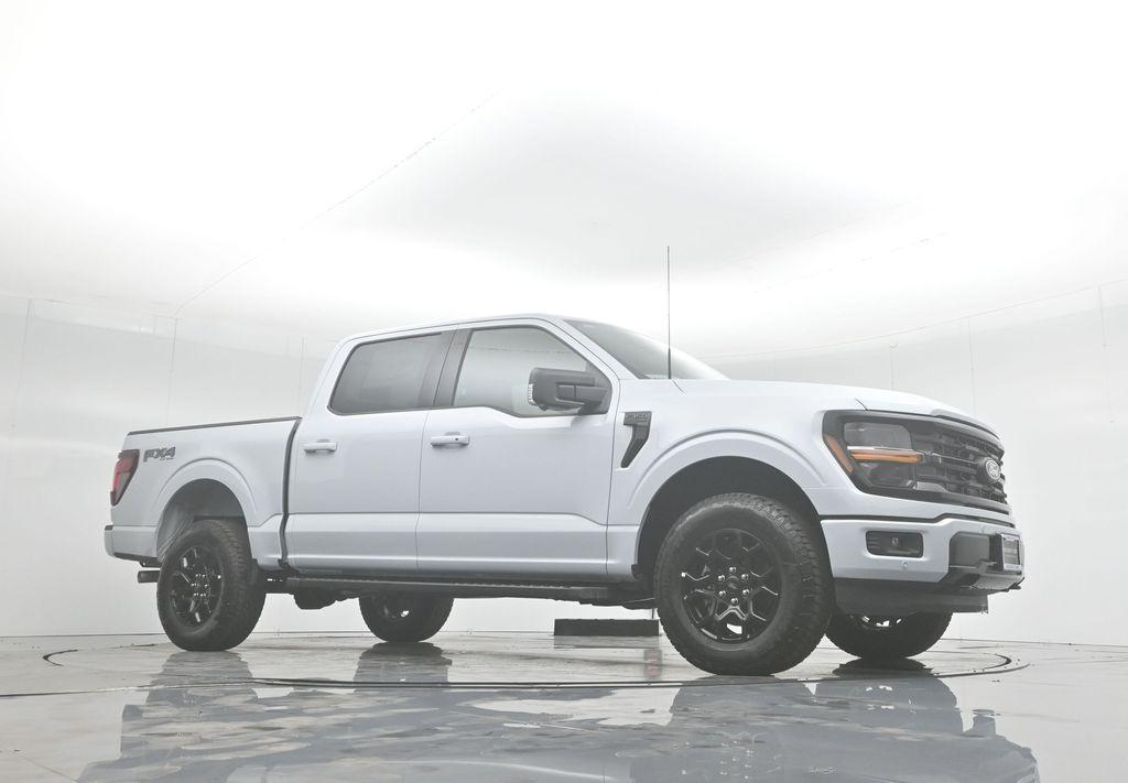 new 2025 Ford F-150 car, priced at $61,575