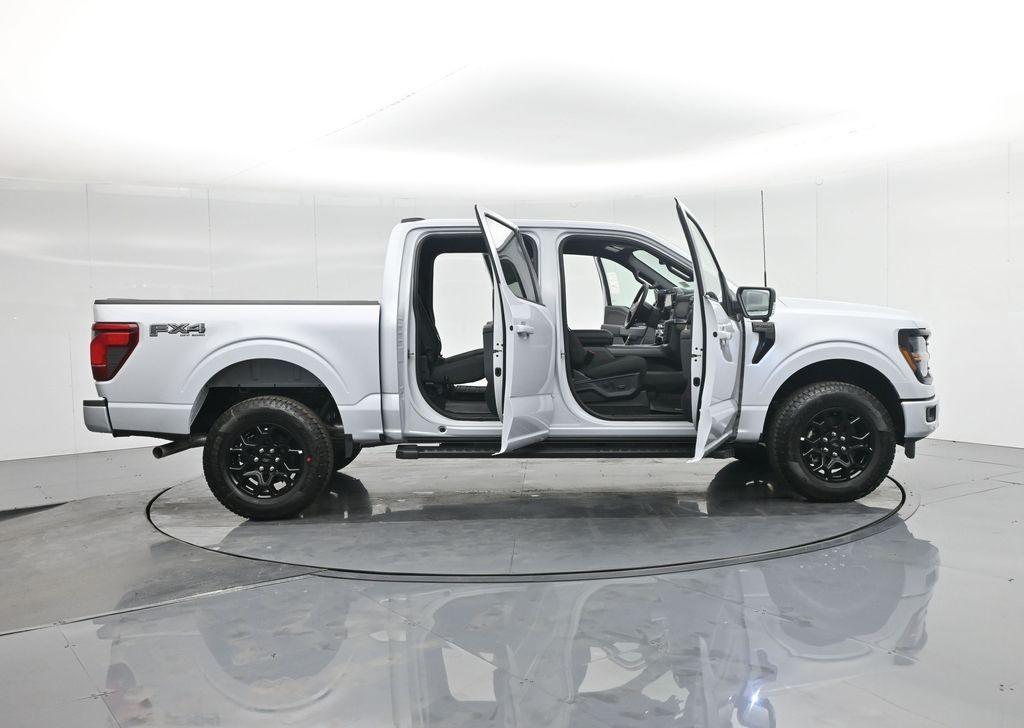 new 2025 Ford F-150 car, priced at $61,575