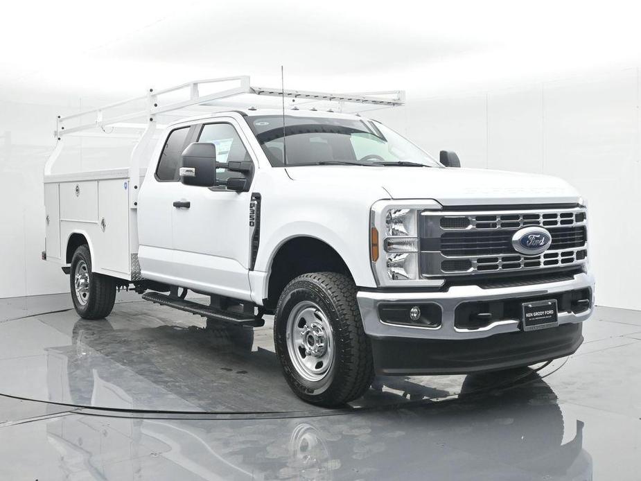 new 2024 Ford F-350 car, priced at $65,789