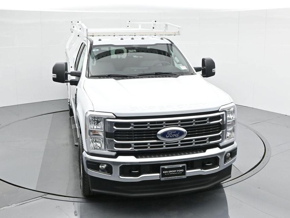 new 2024 Ford F-350 car, priced at $65,789