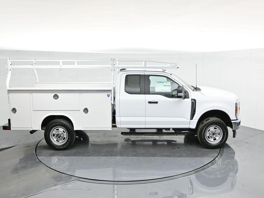 new 2024 Ford F-350 car, priced at $65,789