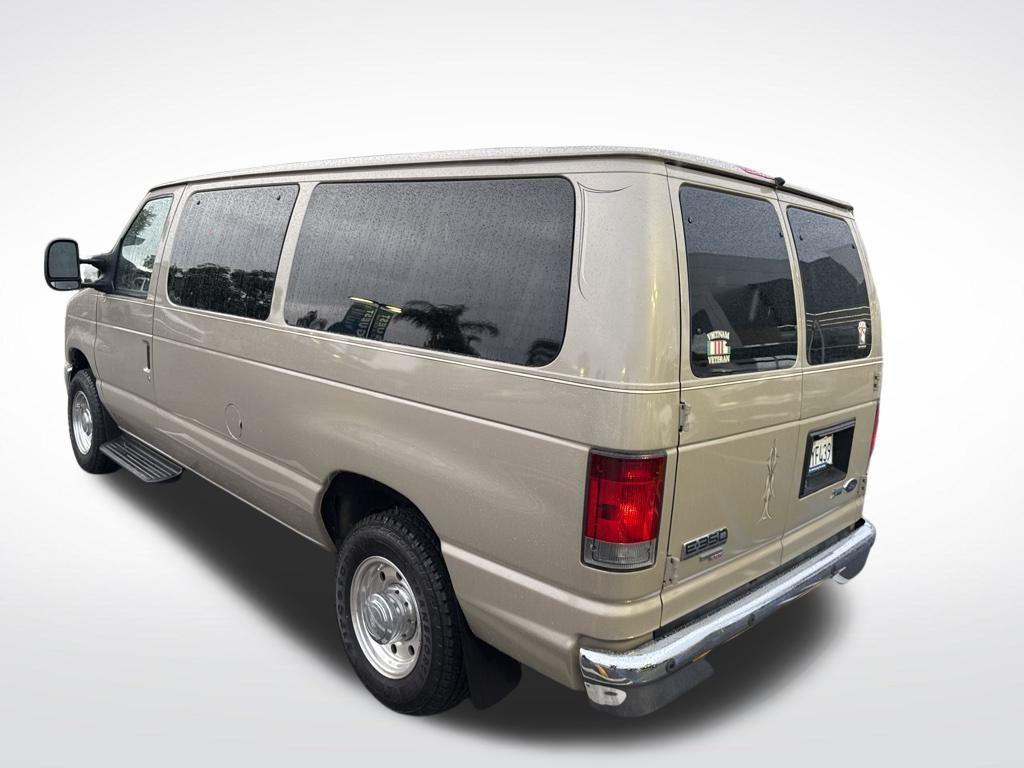 used 2013 Ford E350 Super Duty car, priced at $16,500