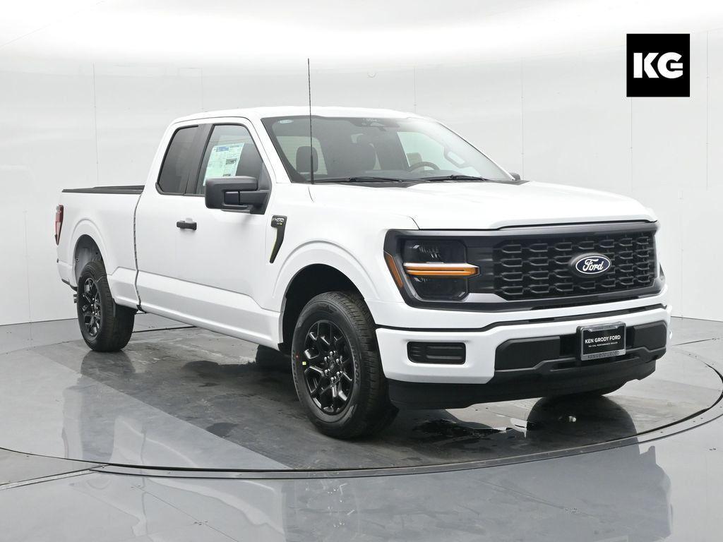 new 2025 Ford F-150 car, priced at $40,957