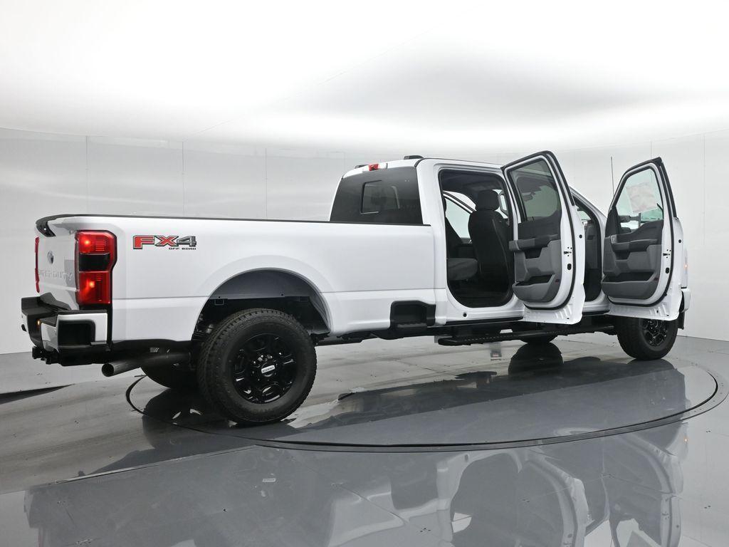 new 2024 Ford F-350 car, priced at $61,905