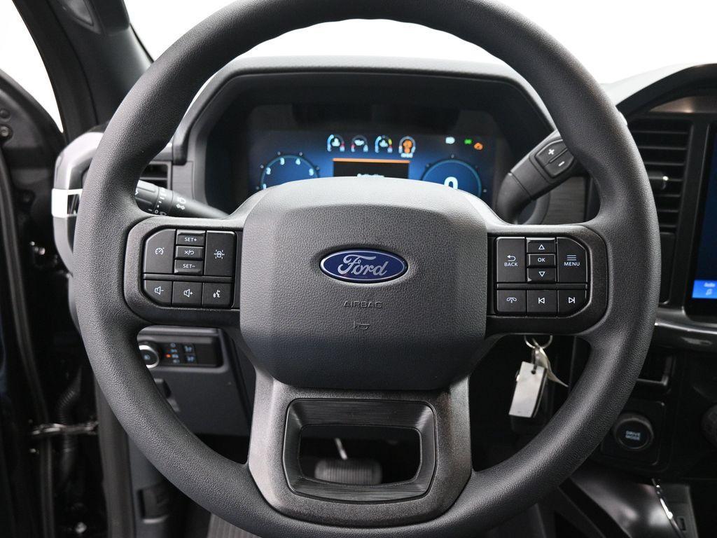 new 2025 Ford F-150 car, priced at $43,182