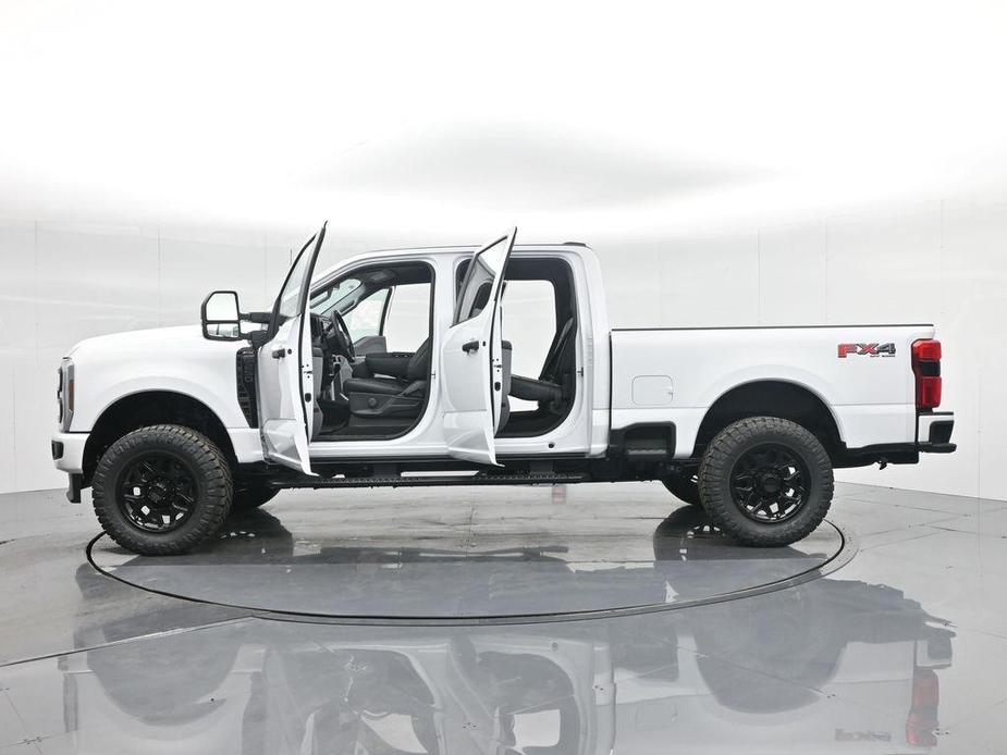 new 2024 Ford F-250 car, priced at $68,970