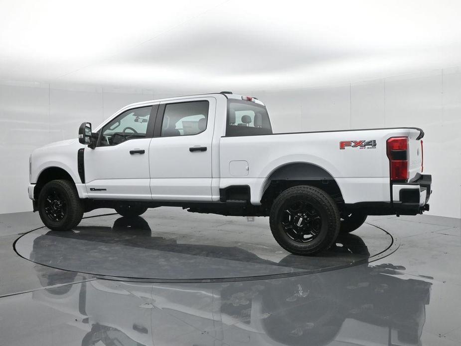 new 2024 Ford F-250 car, priced at $69,720