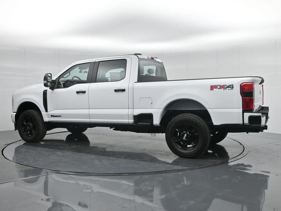 new 2024 Ford F-250 car, priced at $69,720