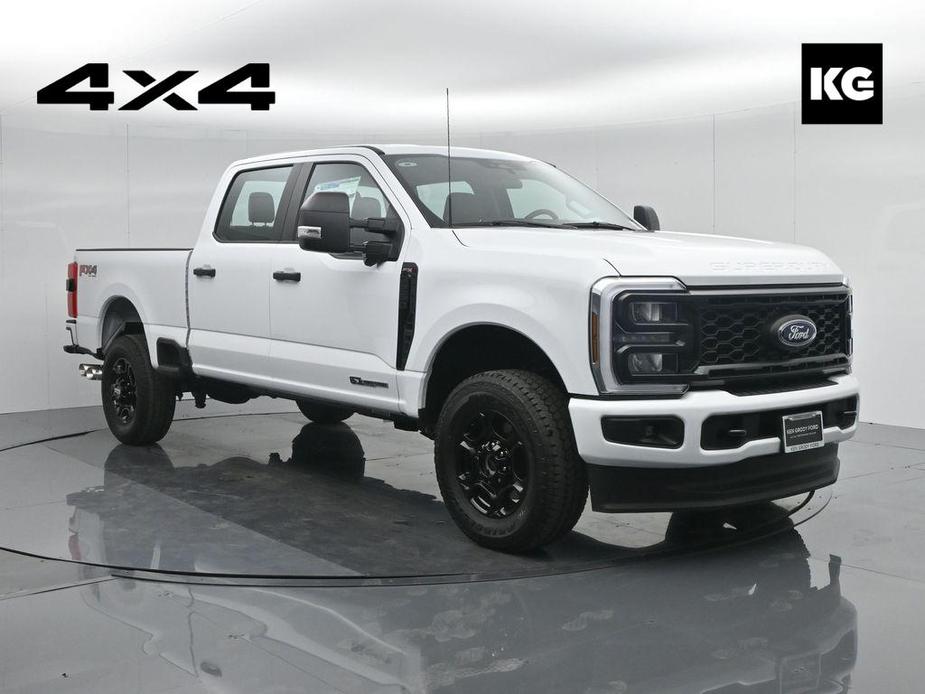 new 2024 Ford F-250 car, priced at $69,720