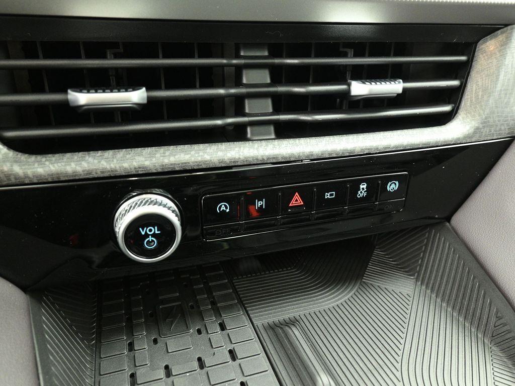 new 2025 Ford Explorer car, priced at $60,300