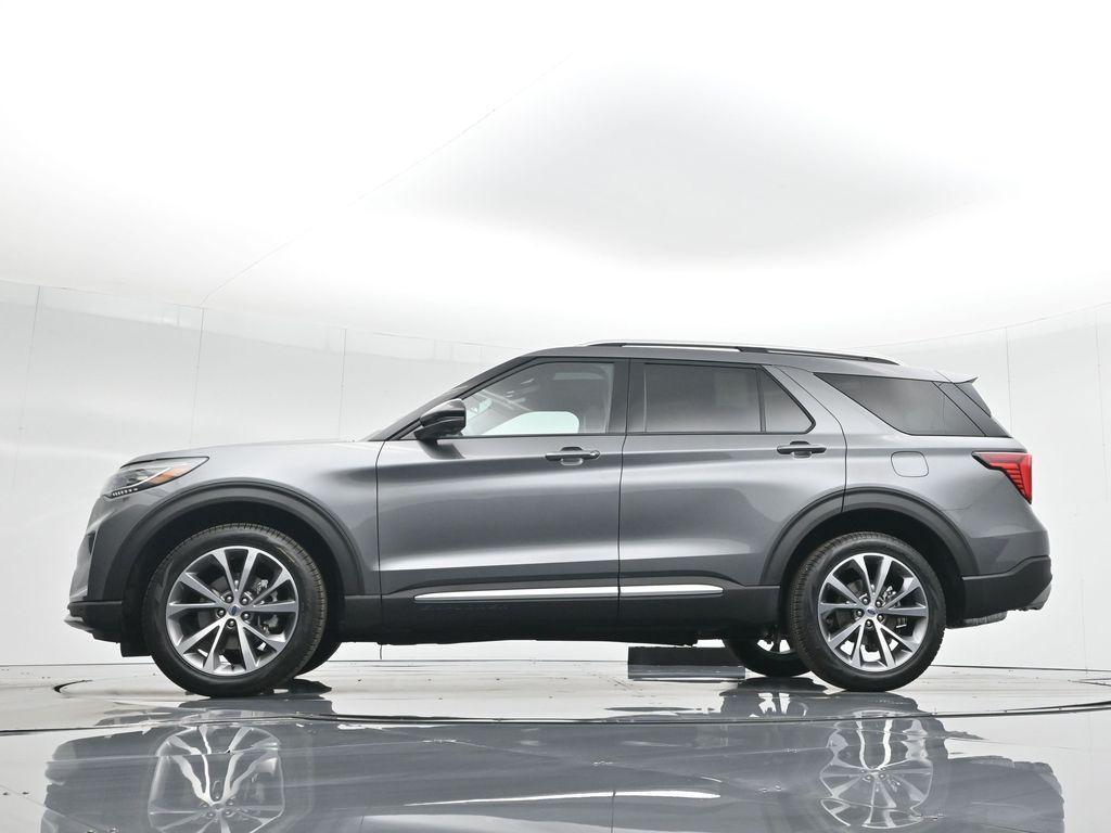 new 2025 Ford Explorer car, priced at $60,300