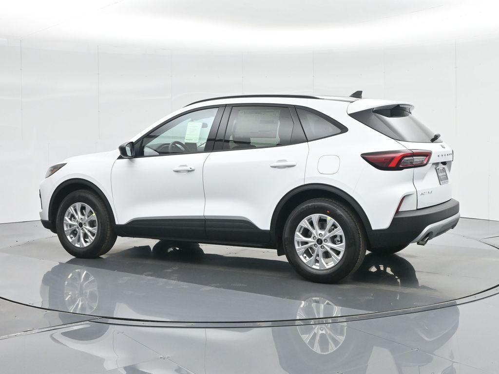 new 2025 Ford Escape car, priced at $29,620