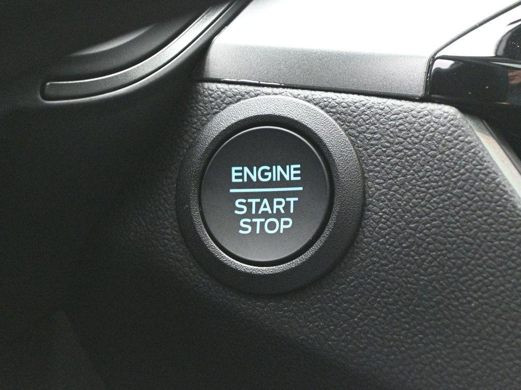 new 2025 Ford Escape car, priced at $28,220