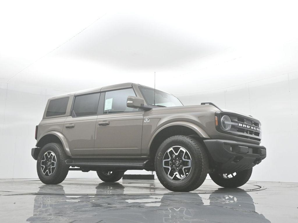 new 2025 Ford Bronco car, priced at $56,495