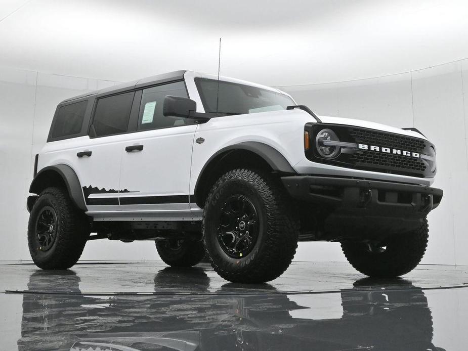 new 2024 Ford Bronco car, priced at $65,530