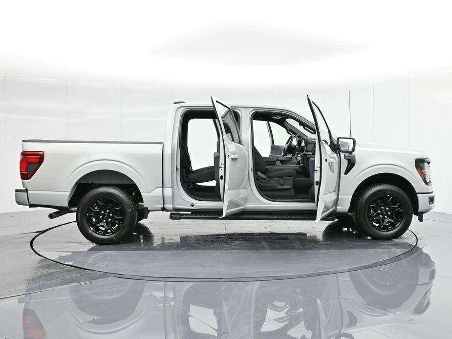 new 2024 Ford F-150 car, priced at $52,570