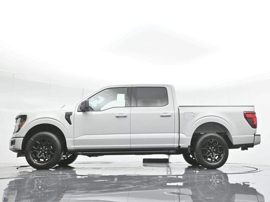 new 2024 Ford F-150 car, priced at $52,570