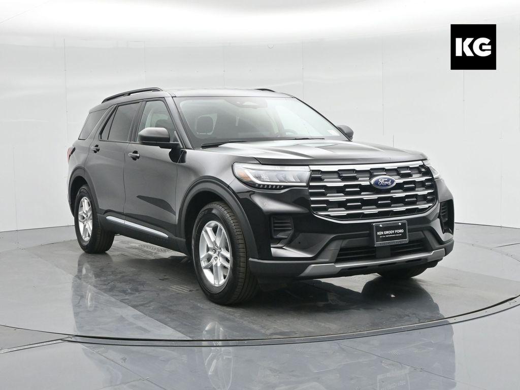 new 2025 Ford Explorer car, priced at $40,645