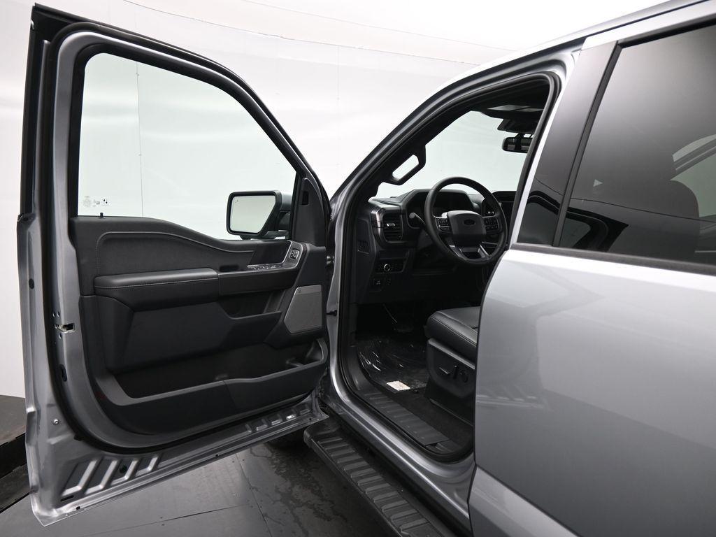 new 2025 Ford F-150 car, priced at $66,729