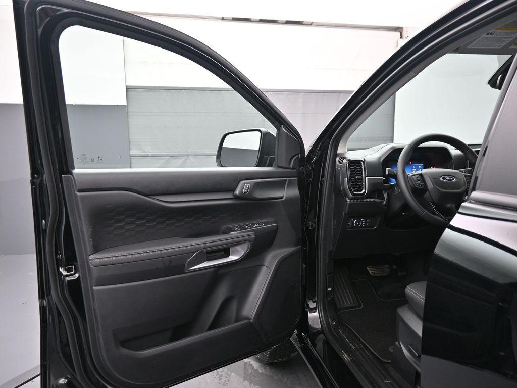 new 2025 Ford Ranger car, priced at $42,731