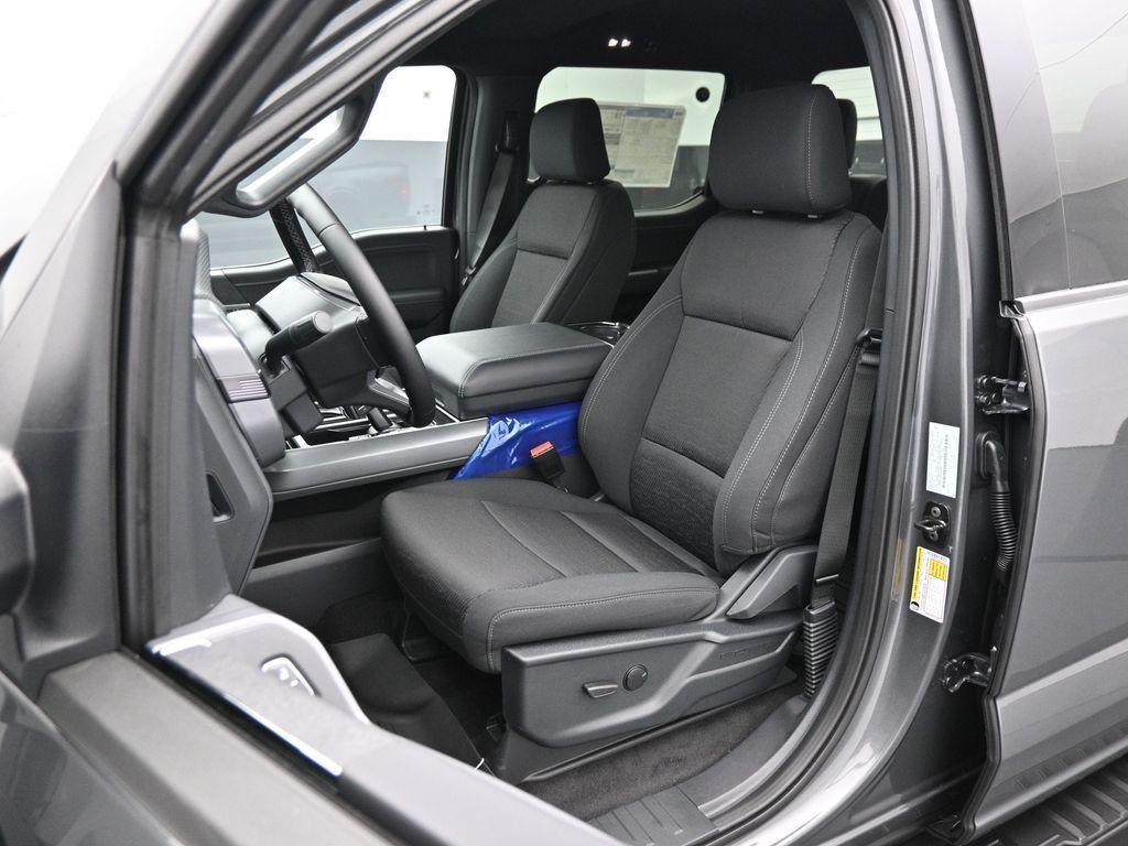 new 2025 Ford F-150 car, priced at $51,238