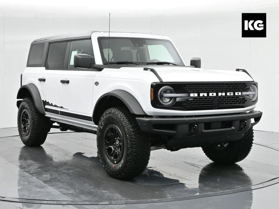 new 2024 Ford Bronco car, priced at $65,370