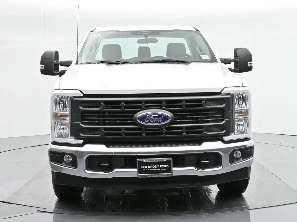 new 2024 Ford F-350 car, priced at $49,200