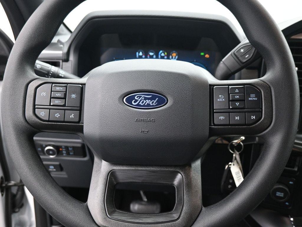 new 2024 Ford F-150 car, priced at $49,895