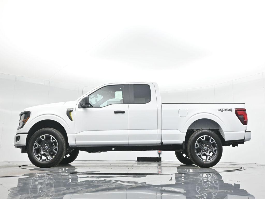 new 2024 Ford F-150 car, priced at $49,895