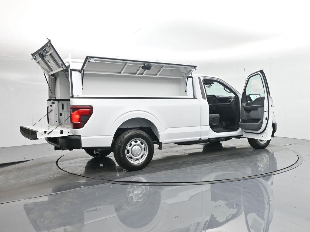 new 2025 Ford F-150 car, priced at $40,164