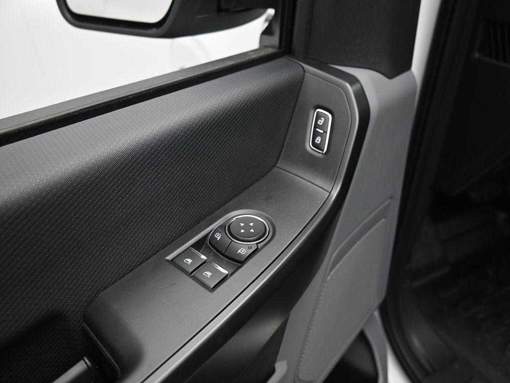 new 2025 Ford F-150 car, priced at $40,164
