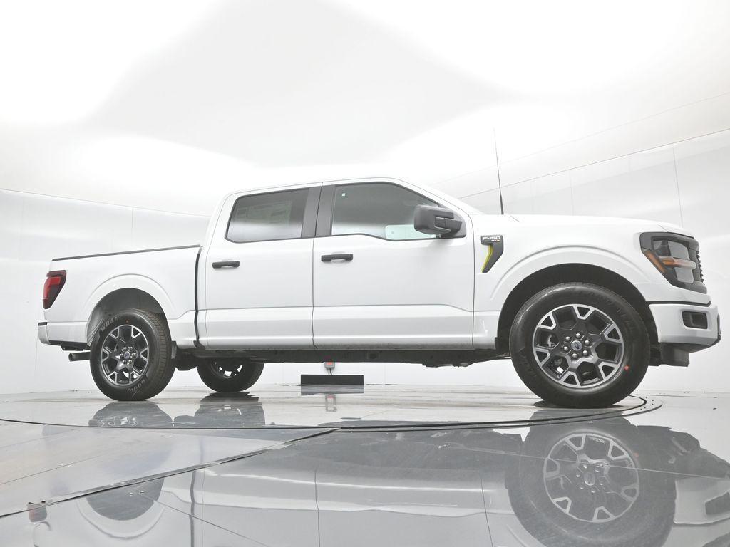 new 2025 Ford F-150 car, priced at $44,328