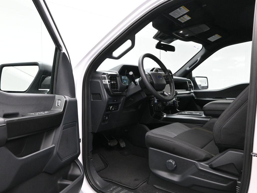 new 2025 Ford F-150 car, priced at $44,328