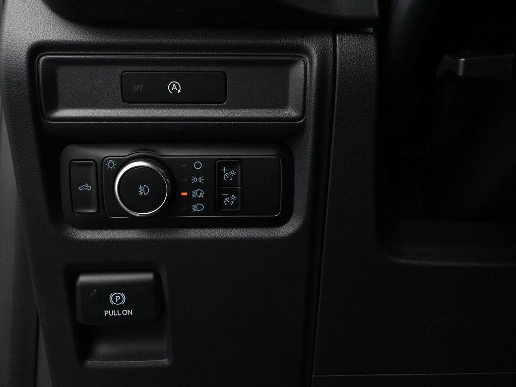 new 2025 Ford F-150 car, priced at $44,328