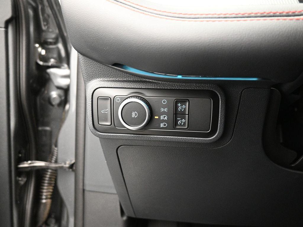 new 2025 Ford Explorer car, priced at $48,535