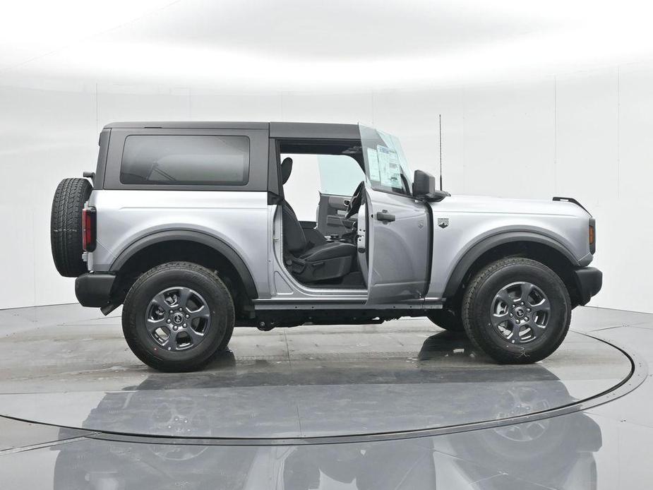 new 2024 Ford Bronco car, priced at $45,915