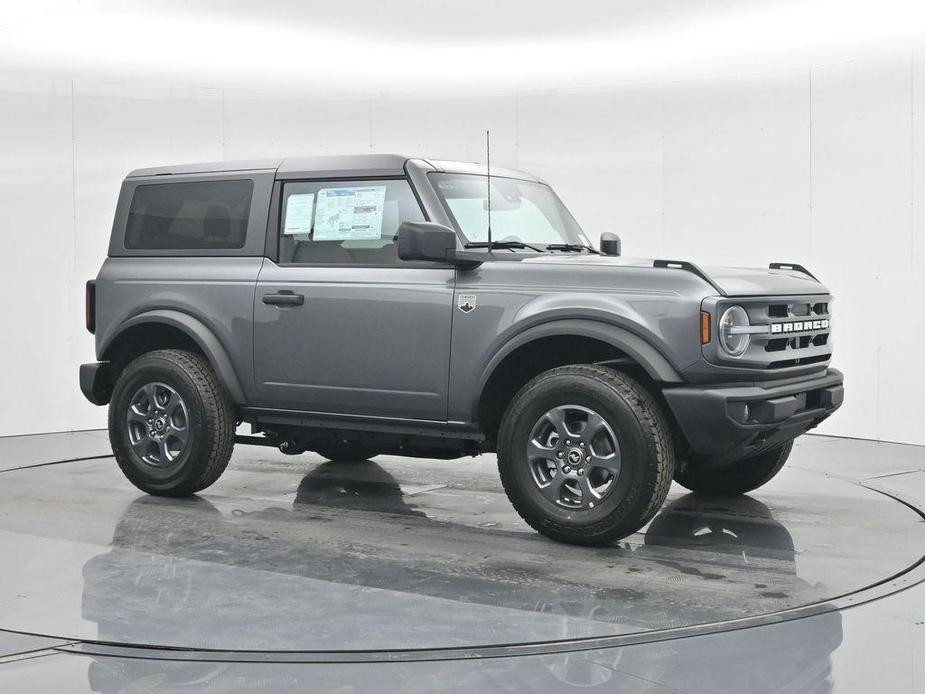 new 2024 Ford Bronco car, priced at $45,915