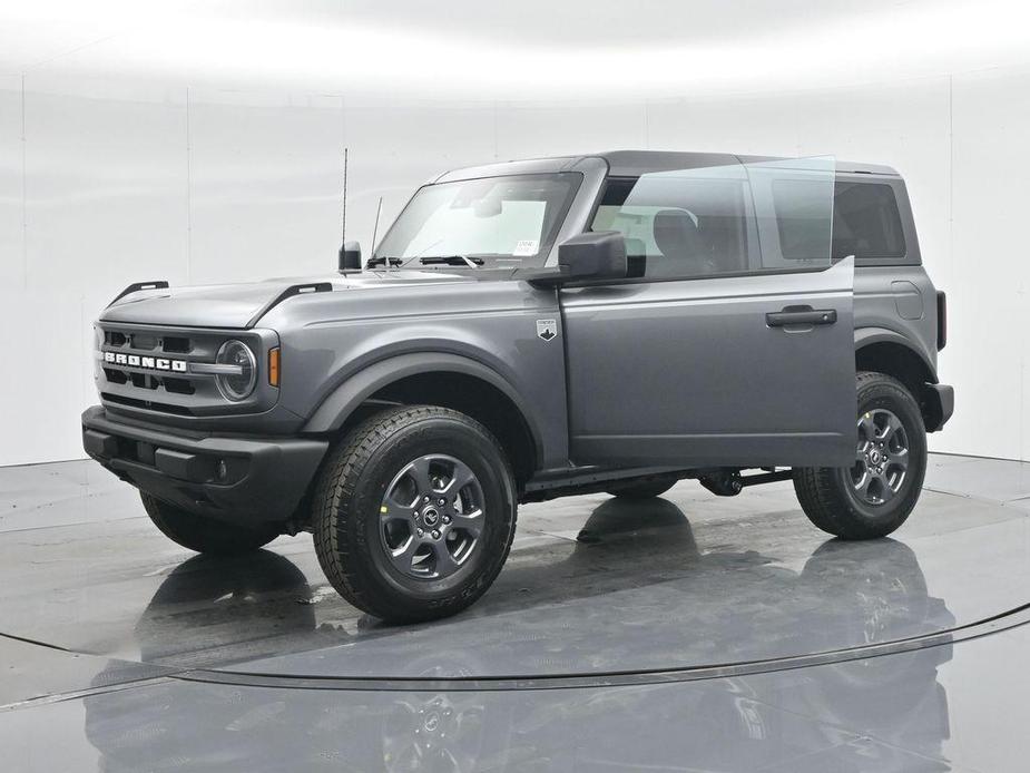 new 2024 Ford Bronco car, priced at $45,915