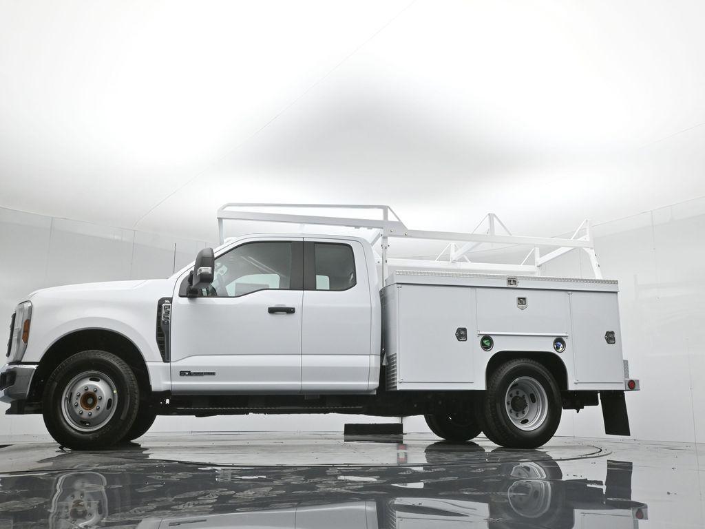 new 2024 Ford F-350 car, priced at $76,604